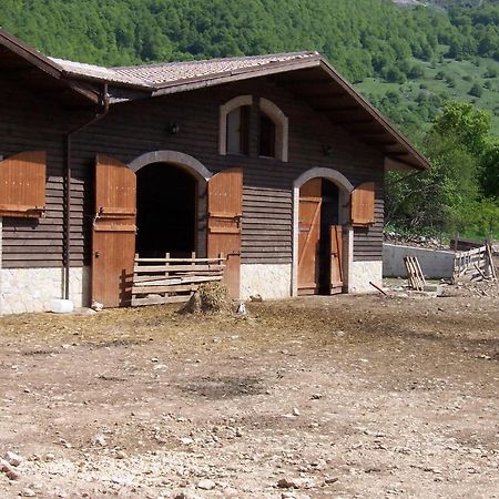 Bio Agriturismo Valle Scannese Villa สกันโน ภายนอก รูปภาพ