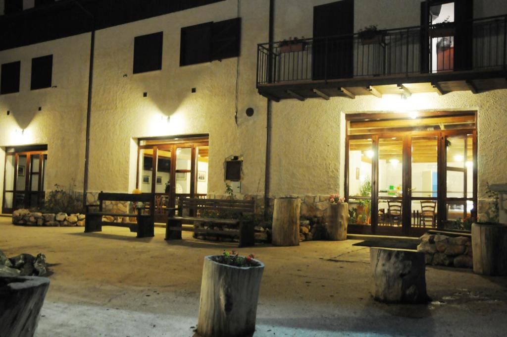 Bio Agriturismo Valle Scannese Villa สกันโน ภายนอก รูปภาพ